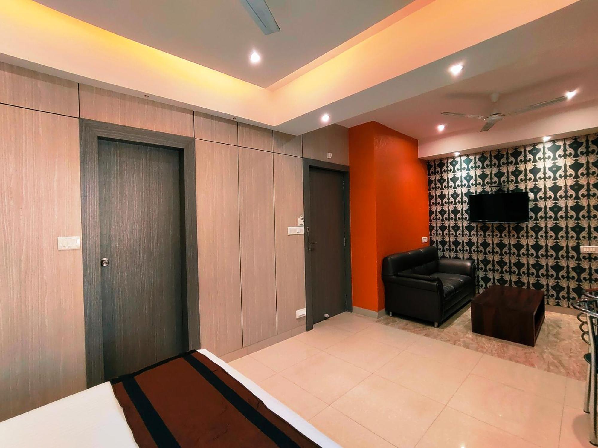 Hotel Steam Kolkata Exterior photo