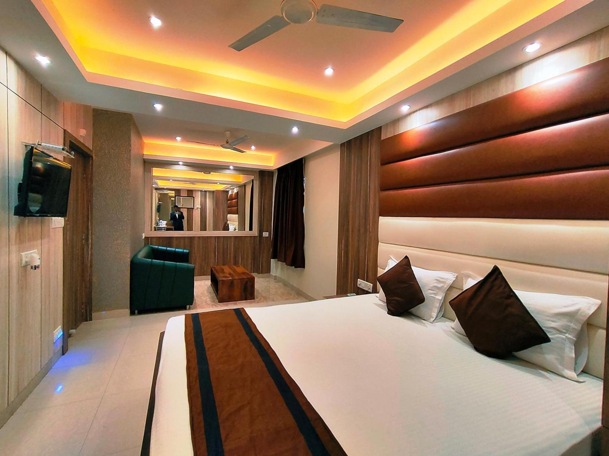 Hotel Steam Kolkata Exterior photo